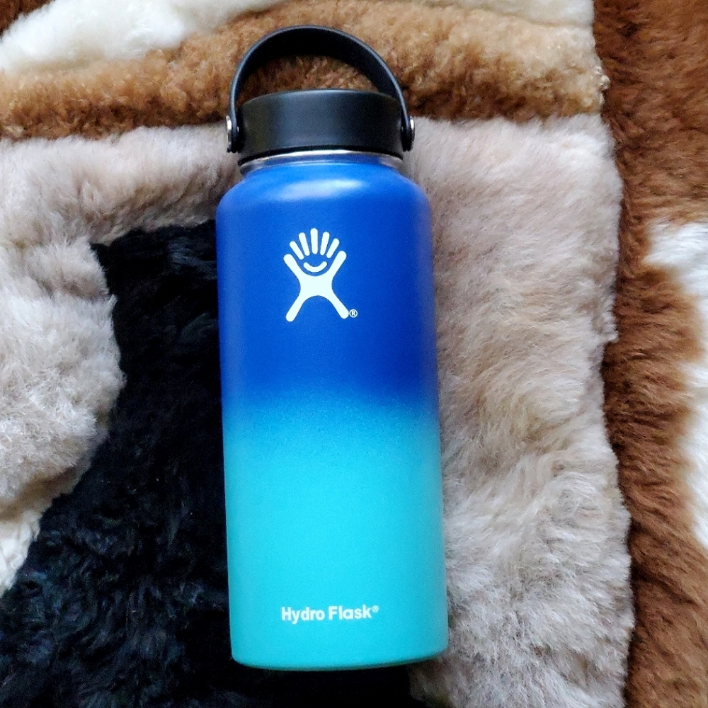 Blue ombre Hydro Flask